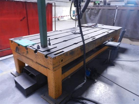 Welding table 4000 x 1500 x 250 mm