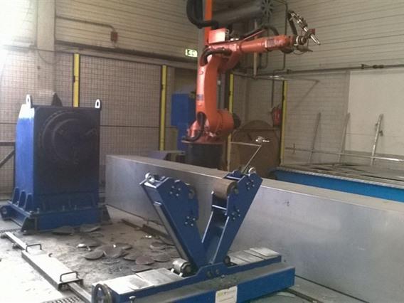 Kuka cutting robot for tubes & plates