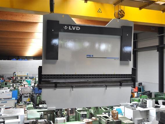 LVD PPBL-H 300 ton x 4100 mm CNC