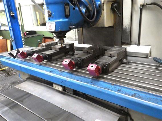 Kiheung Point U6 X: 1600 - Y: 720 - Z: 760 mm CNC