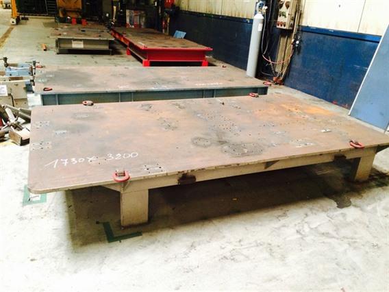 Welding table 3200 x 1730 mm