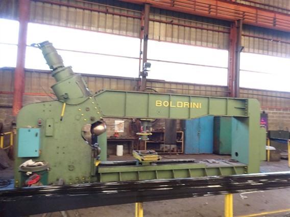 Boldrini Ribo flanging machine