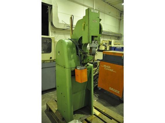 Aylesbury Style 120 - rivet setting machine