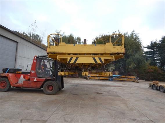 Fimec crane with magnetic plate hoist 15 ton