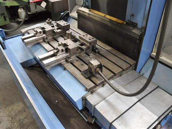 Mazak V-515/40 X: 1050 - Y: 510 - 560 mm CNC