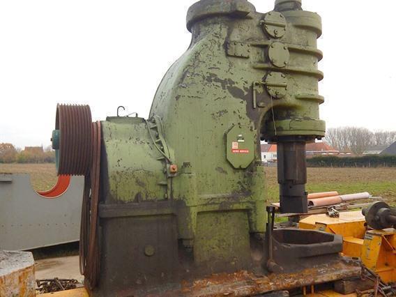 Bêché forging hammer 2040 kgm