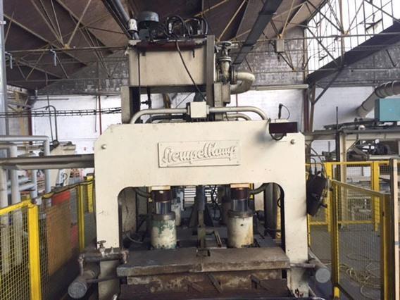 Siempelkamp panel press 470 ton