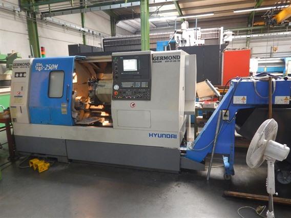 Hyundai Hit 250M Ø 590 x 650 mm CNC