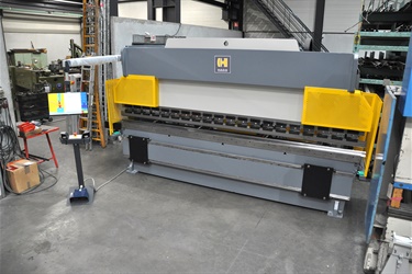 Haco CNC pressbrake sold to Belgian customer